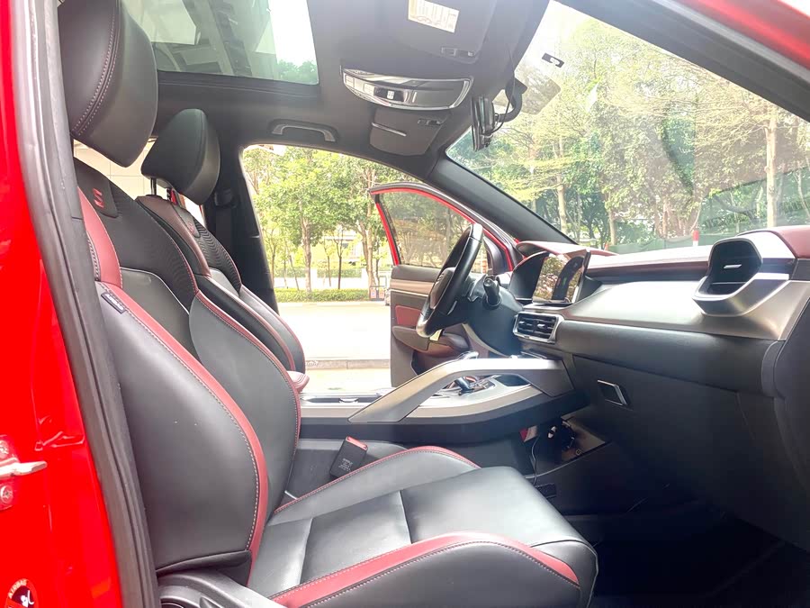 GEELY Coolray 2019 car image #14