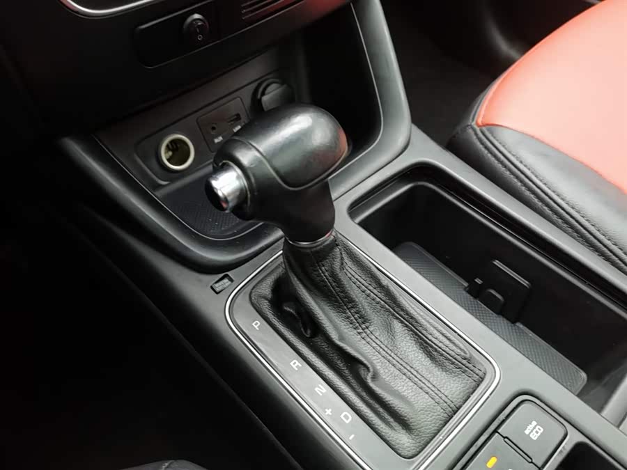 Kia Sorento 2012 car image #14