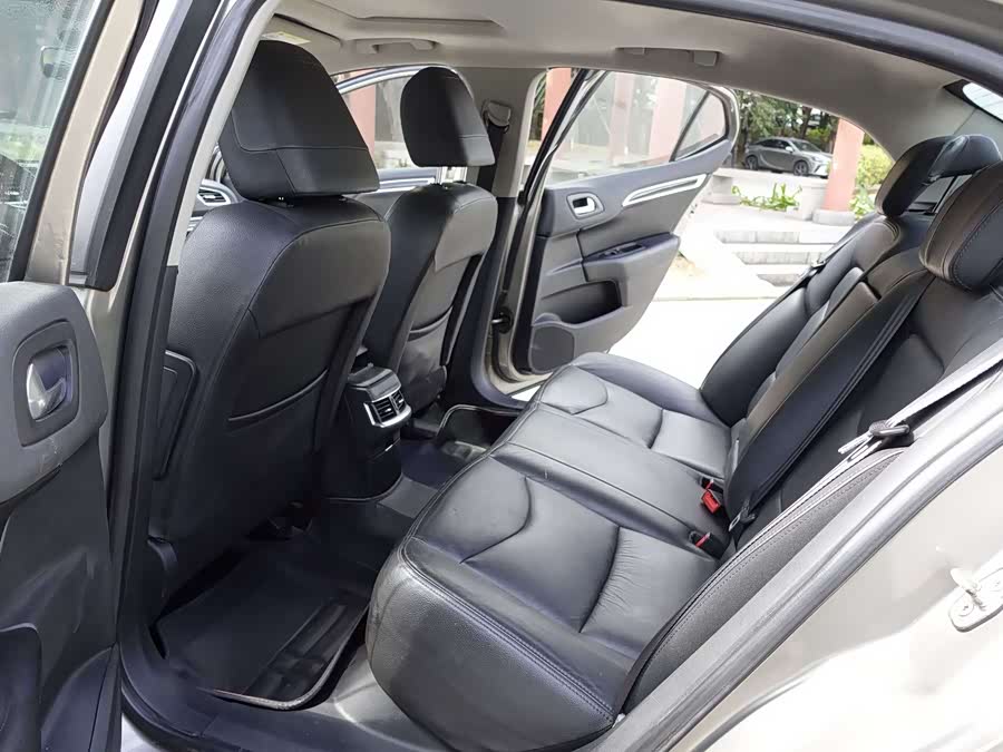 Citroen C4L 2014 imagem de carro #14