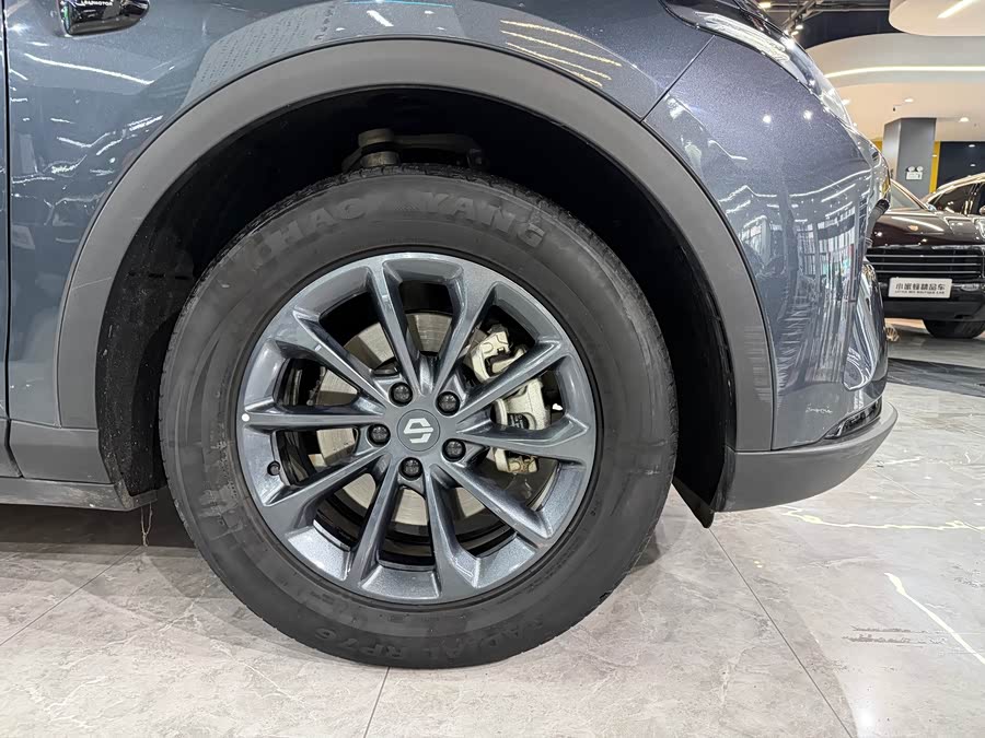 零跑汽车 零跑C11 2024 汽车图片 #14