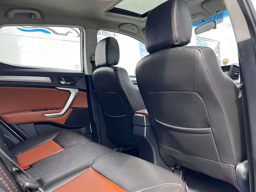 JAC 2015 imagem de carro #14