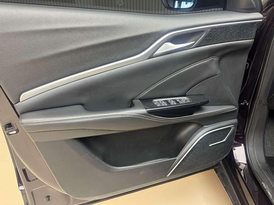 Neta U 2023 image de voiture #14