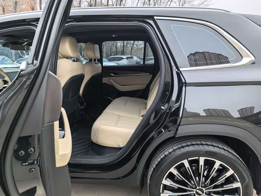 GEELY Monjaro 2025 #14 GEELY Monjaro 2025 car image #14