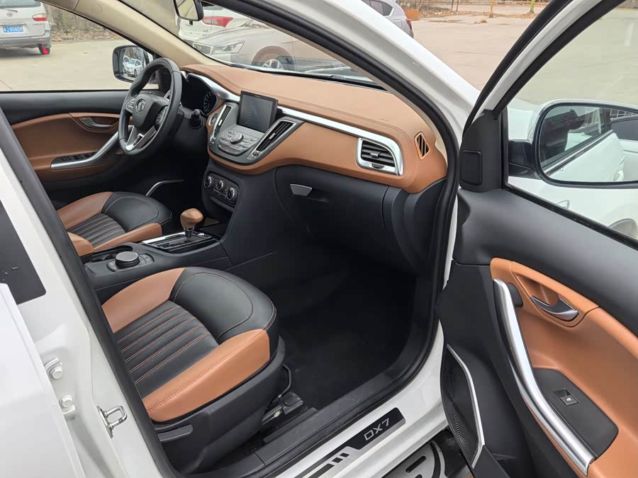 Soueast DX7 2016 car image #14