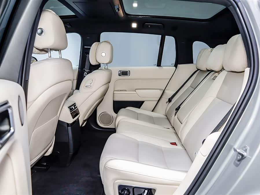 Li L7 2024 صورة سيارة #14