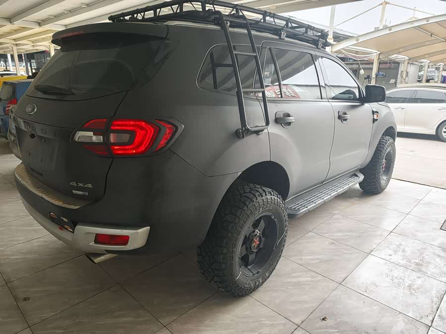 Ford Everest 2017 صورة سيارة #14