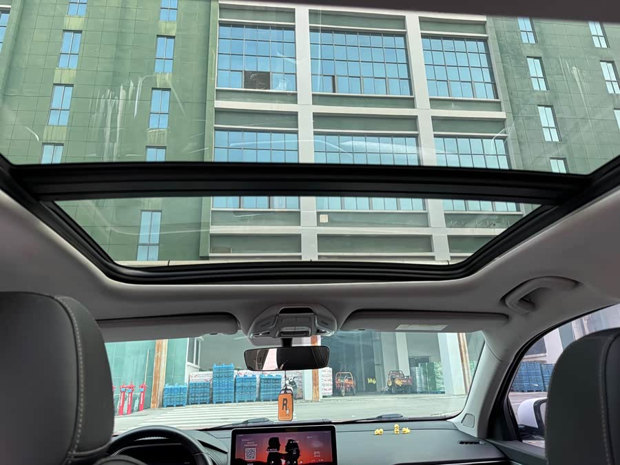 GEELY Preface 2021 image de voiture #14