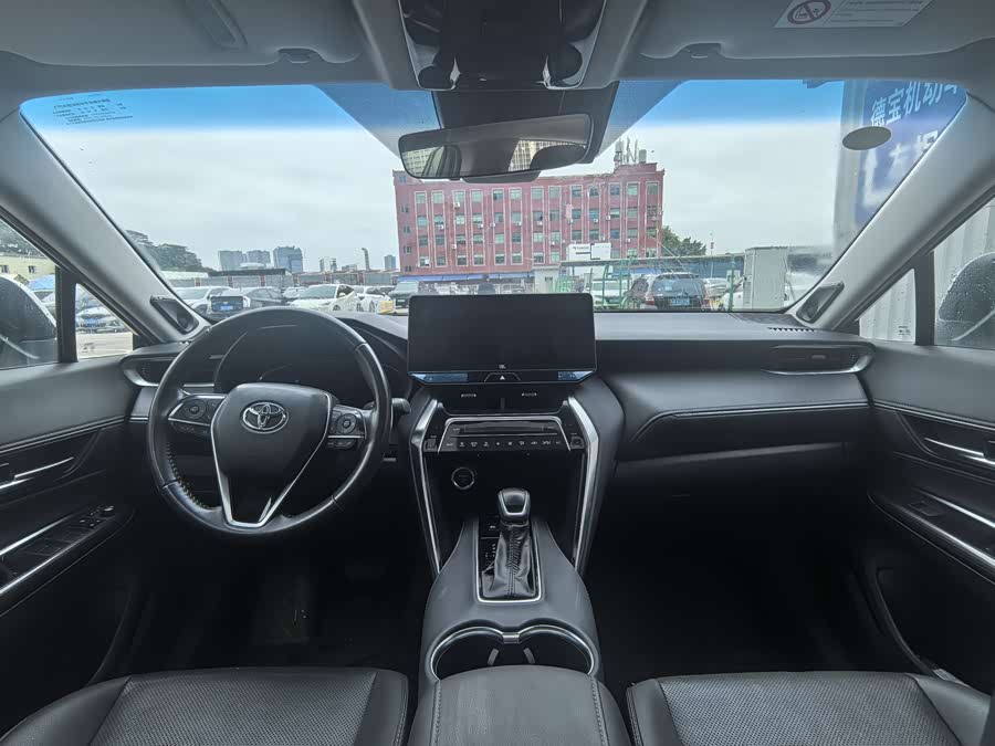 Toyota Venza 2023 car image #14