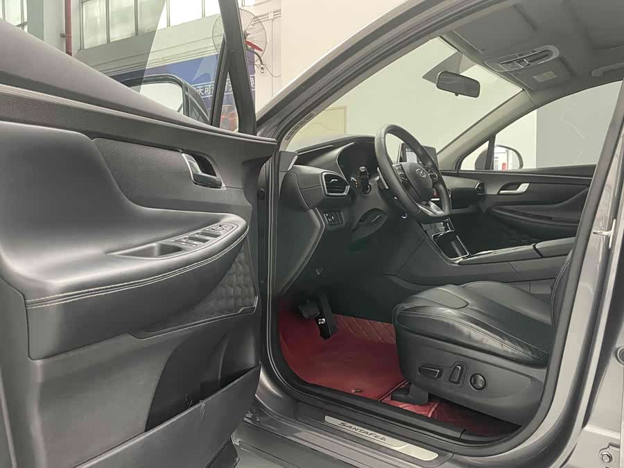Hyundai Santa Fe 2021 car image #14