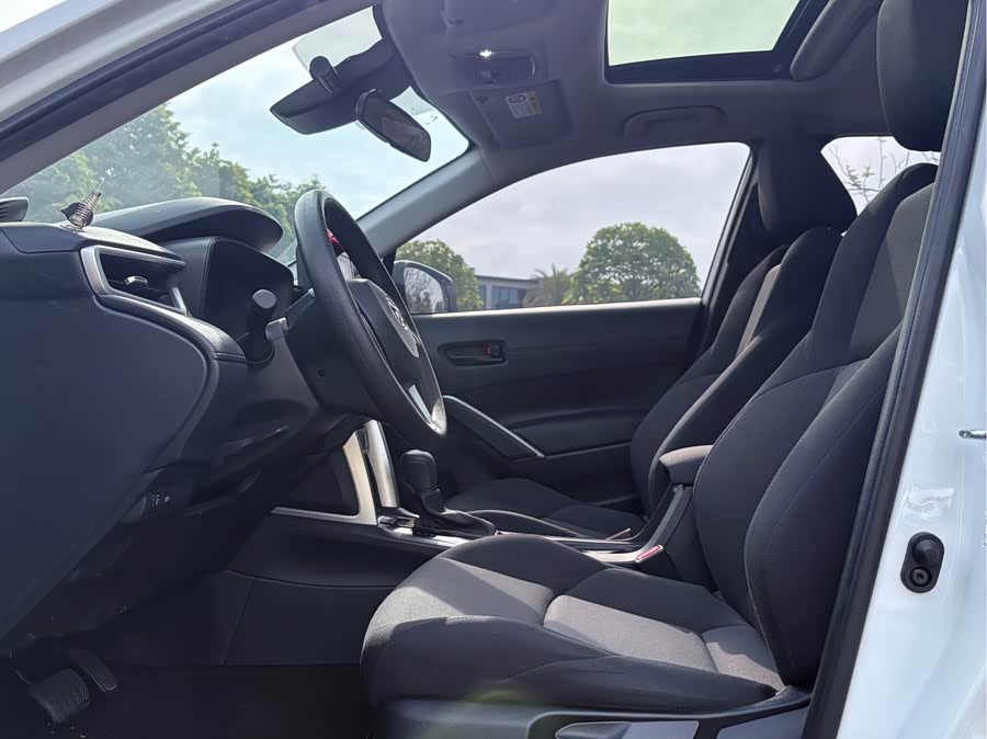 Toyota Frontlander 2022 car image #14