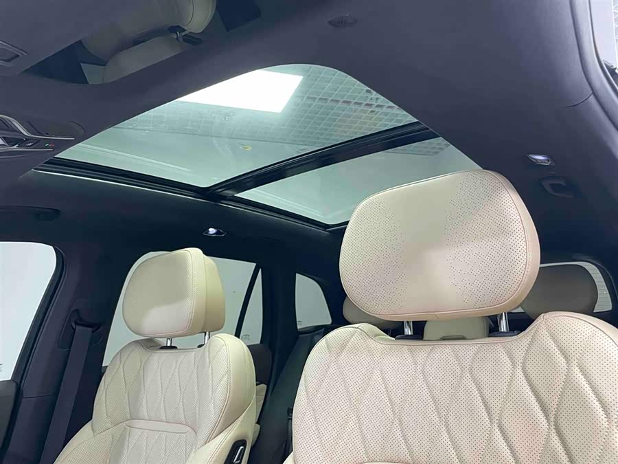GEELY 2024 #14 GEELY 2024 car image #14