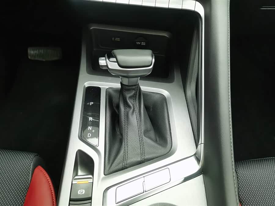 Changan CS35 Plus 2023 изображение автомобиля #14