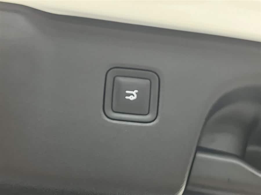 零跑汽车 零跑C16 2025 汽车图片 #14