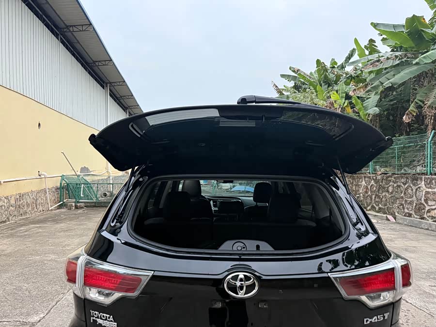 Toyota Highlander 2016 car image #14