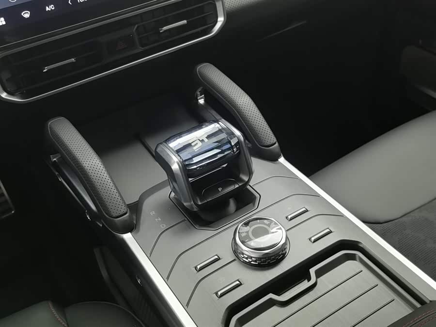 Jetour Shanhai 2025 car image #14