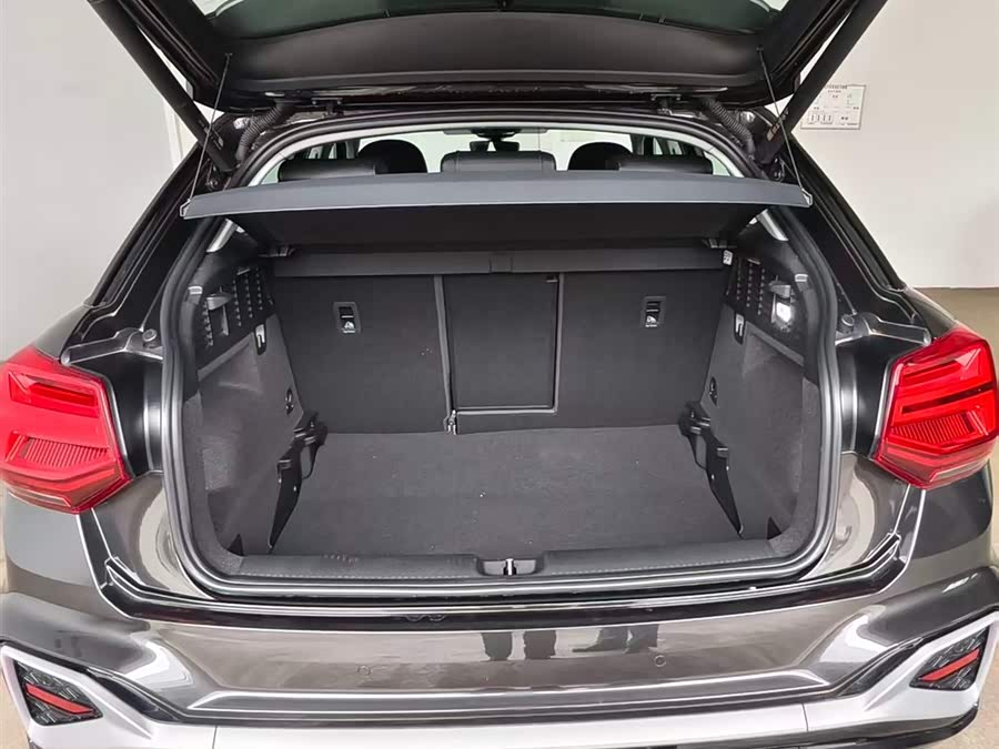 Audi Q2L 2024 imagem de carro #14