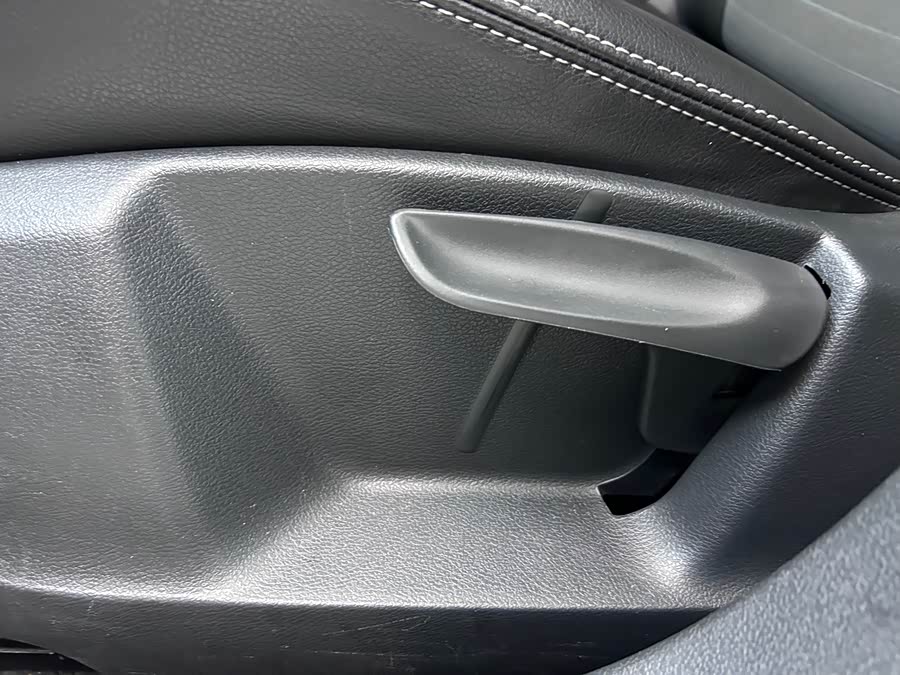 Volkswagen Tiguan 2016 #14 Volkswagen Tiguan 2016 car image #14