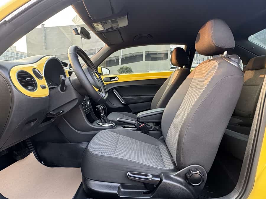 Volkswagen Beetle 2013 immagine di auto #14