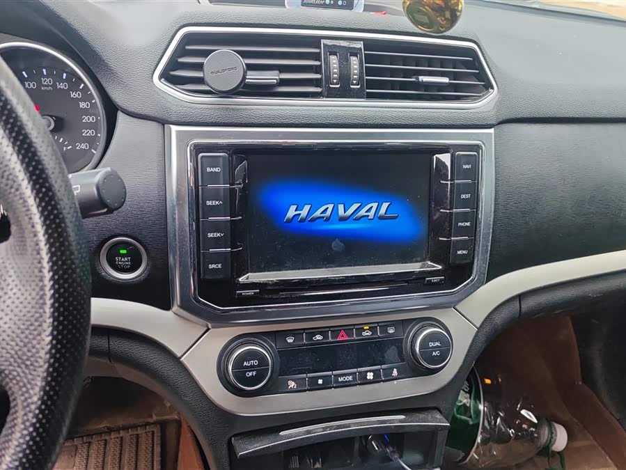 Haval H6 Coupe 2015 изображение автомобиля #14