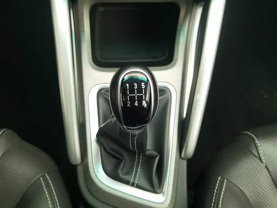 GEELY 2018 immagine di auto #14