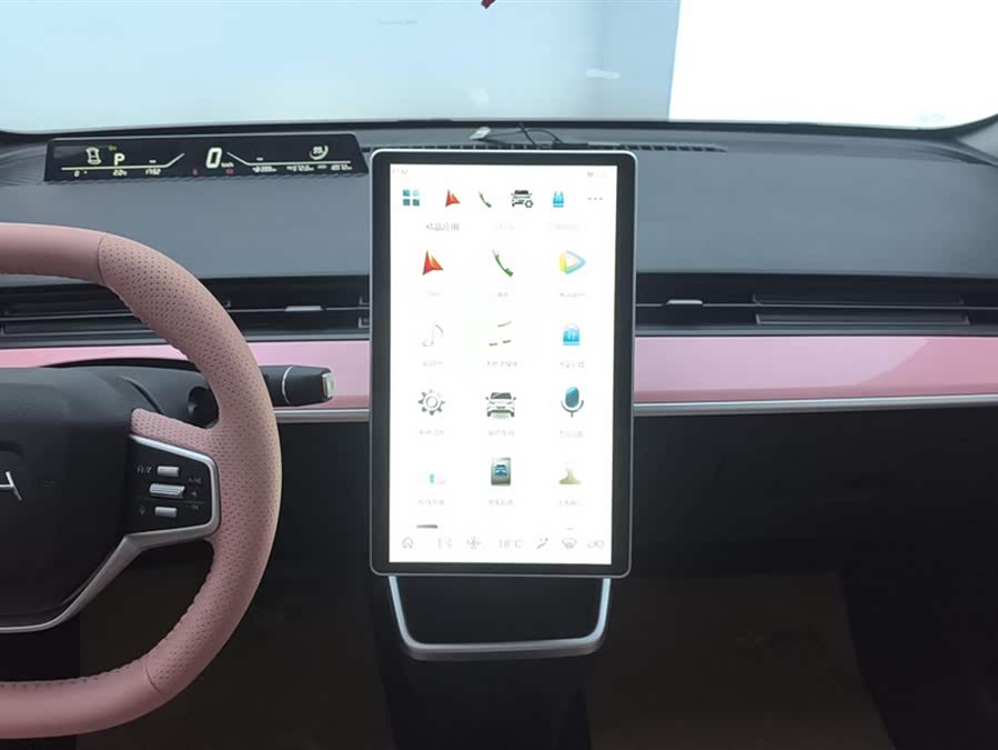 哪吒汽车 哪吒V 2022 汽车图片 #14