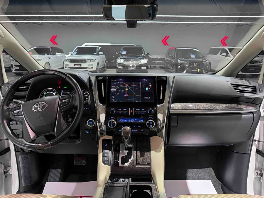 Toyota Alphard 2021 immagine di auto #14