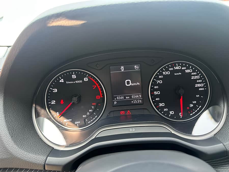 Audi Q2L 2024 car image #14