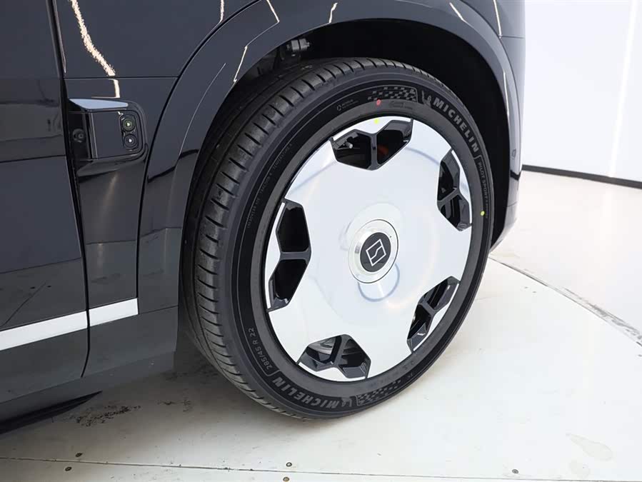 极氪 极氪9X 2026 汽车图片 #14