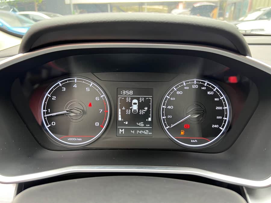 GEELY Coolray 2020 #14 GEELY Coolray 2020 car image #14