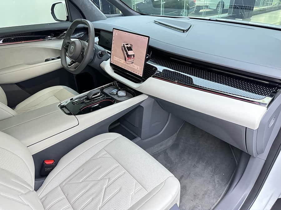 Zeekr 7X 2024 car image #14