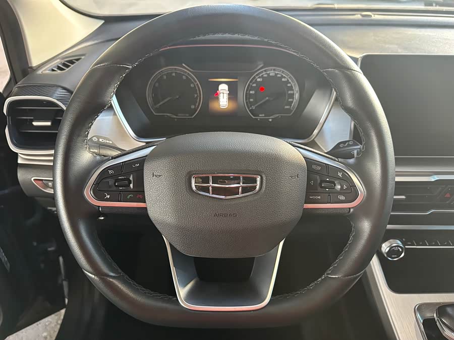 GEELY Coolray 2022 car image #14