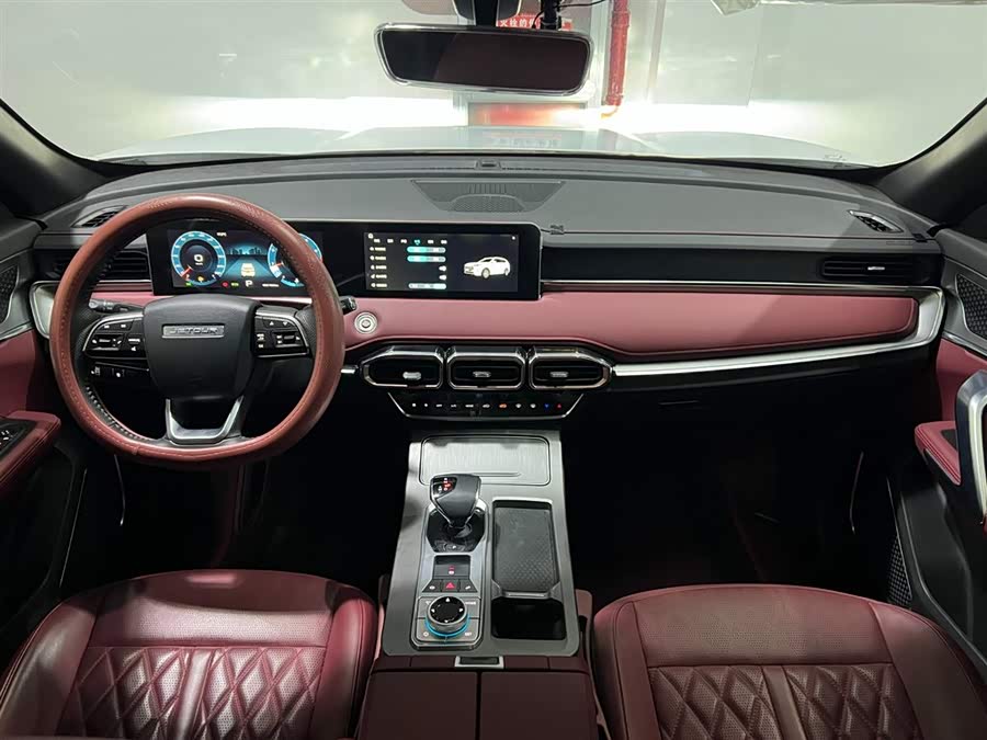 Jetour X70 PLUS 2024 car image #14