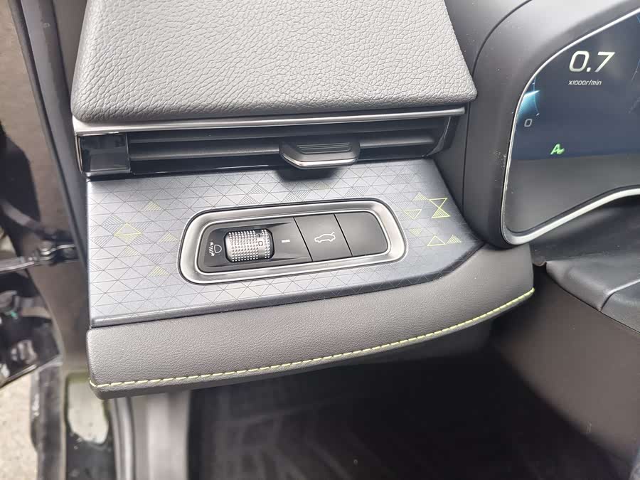 GEELY Preface 2023 image de voiture #14