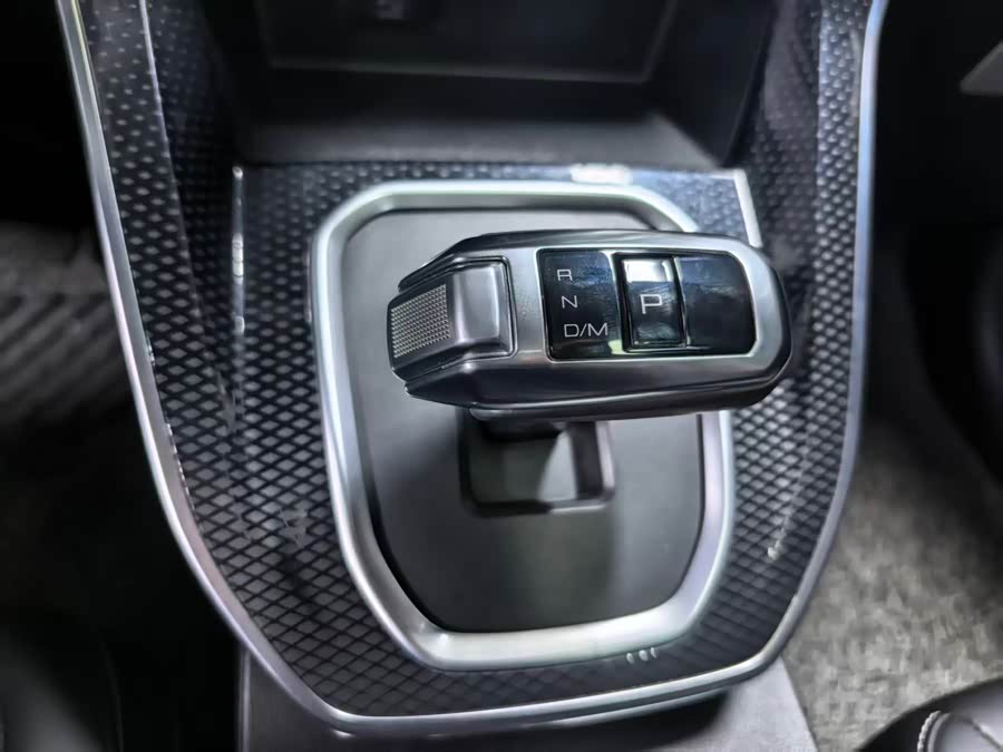 Haval M6 2021 #14 Haval M6 2021 car image #14