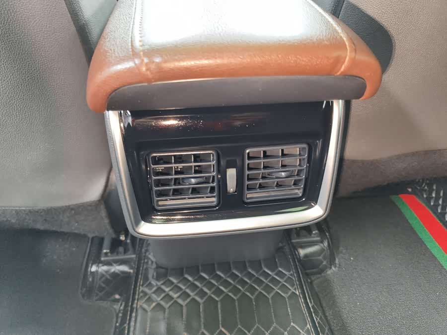 Toyota Harrier 2022 immagine di auto #14