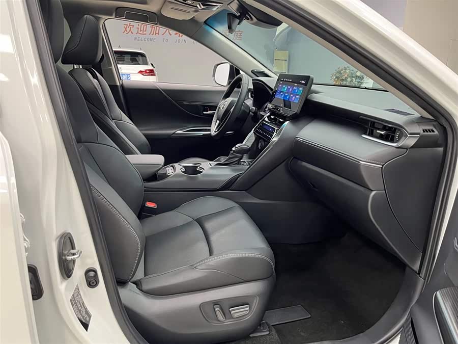 Toyota Venza 2022 car image #14