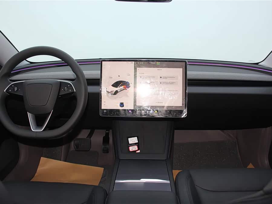 特斯拉 Model 3 2025 汽车图片 #14