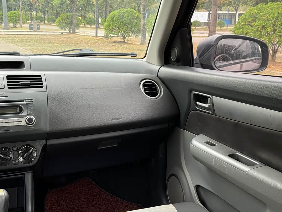 铃木 雨燕 2016 汽车图片 #14