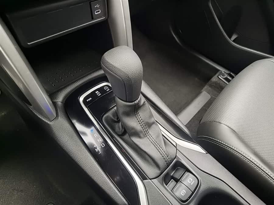 Toyota Corolla Cross 2023 car image #14