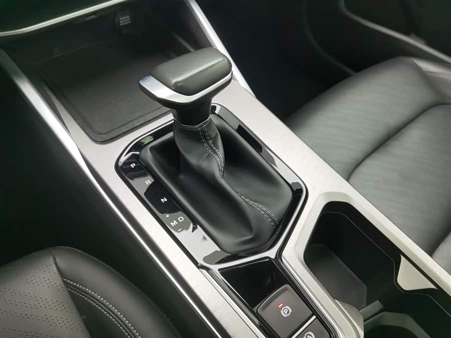 GEELY Emgrand 2023 car image #14