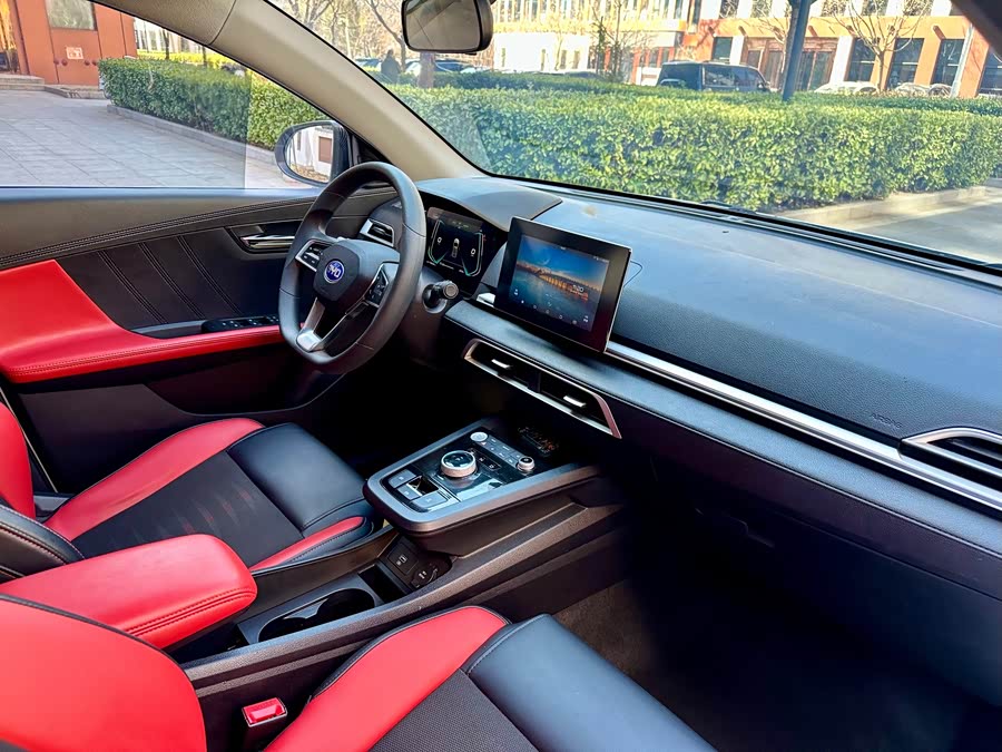 BYD e2 2019 imagem de carro #14