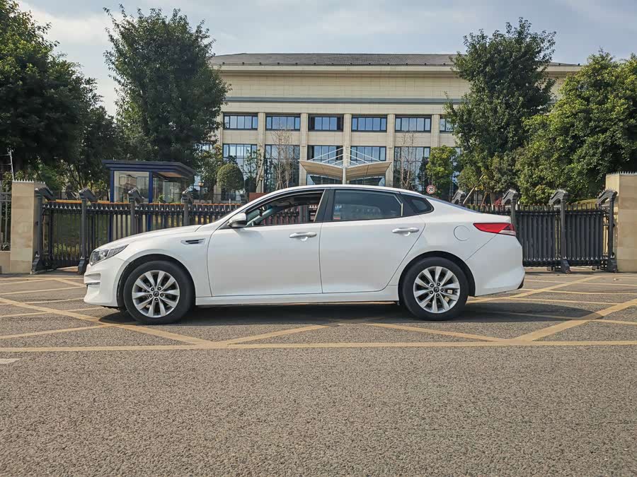 起亚 起亚K5 2017 汽车图片 #14