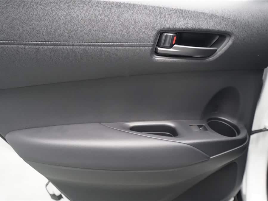 Toyota Corolla Cross 2025 car image #14