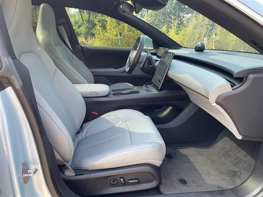 蔚来 蔚来ET5 2023 汽车图片 #14