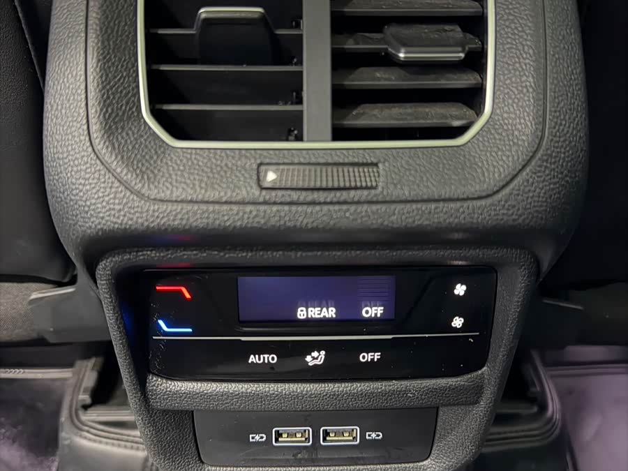 Volkswagen Tayron 2023 car image #14