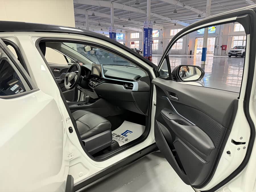 Toyota Izoa 2021 car image #14