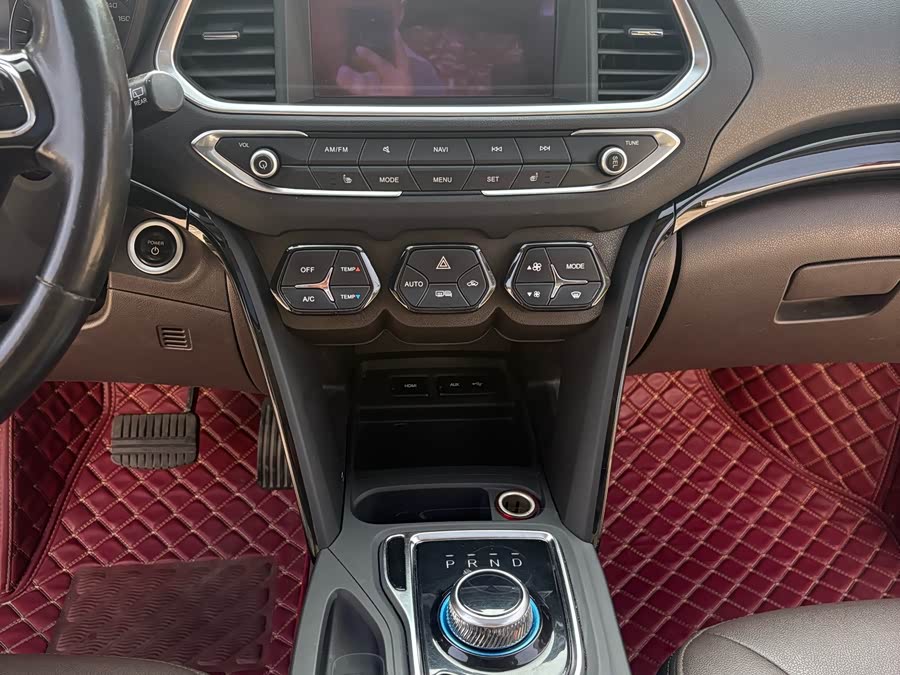 GAC Qizhi PHEV 2018 صورة سيارة #14