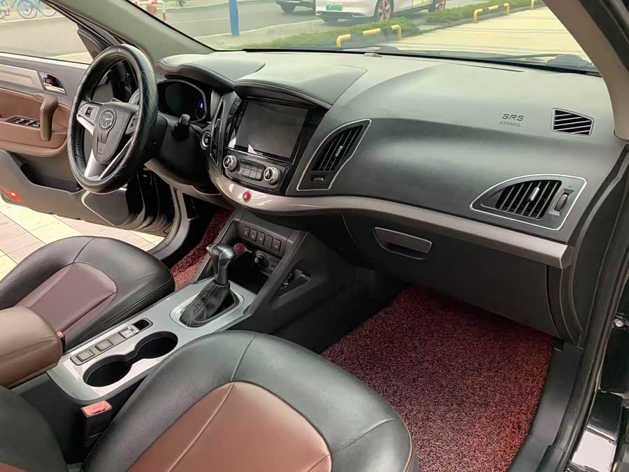 JAC 2016 imagem de carro #14