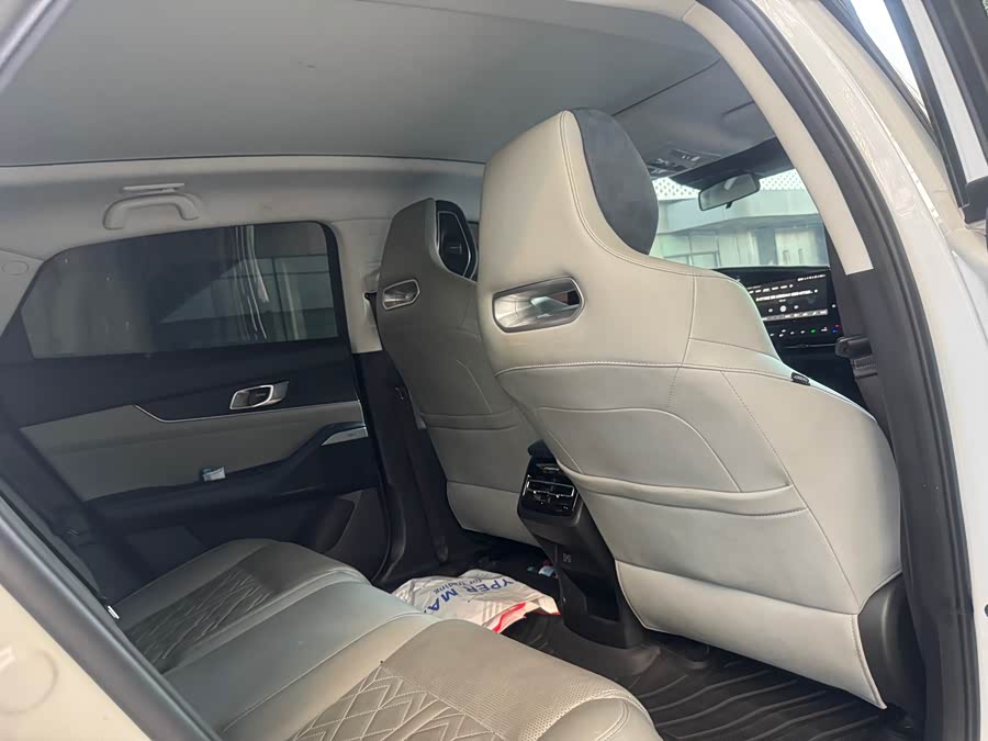 Changan UNI-K iDD 2022 immagine di auto #14