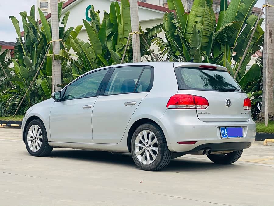 Volkswagen Golf 2010 #14 Volkswagen Golf 2010 car image #14